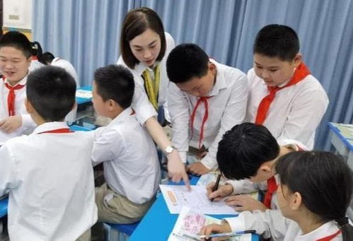 課后延時(shí)服務(wù)調(diào)整引發(fā)熱議 服務(wù)款將退還，家長反應(yīng)不一